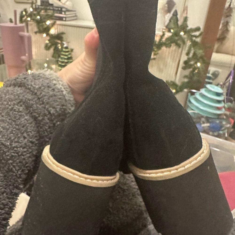 Dolce Vita Black H2O suedes Ankle Booties size 7 - Picture 6 of 10